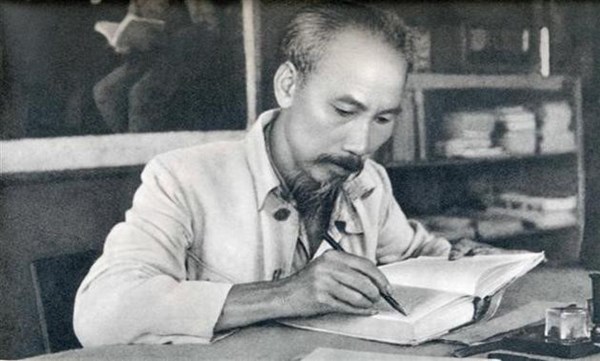 Thơ bác hồ