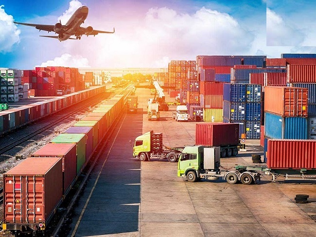 Các thách thức khi con gái học Logistics