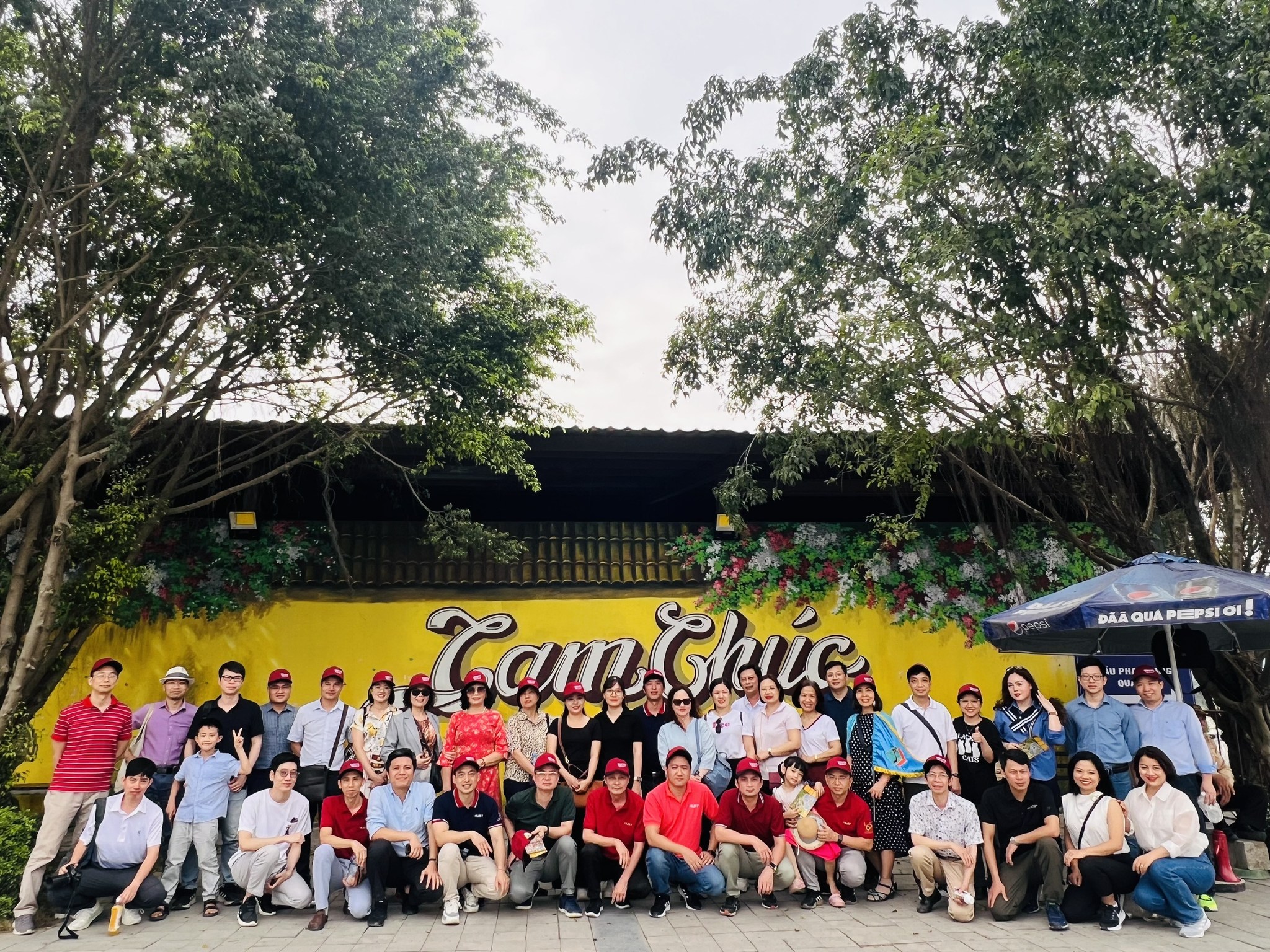 481995233 661905382882004 7942301887014883765 N